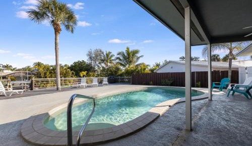 Four-Bedroom Holiday Home