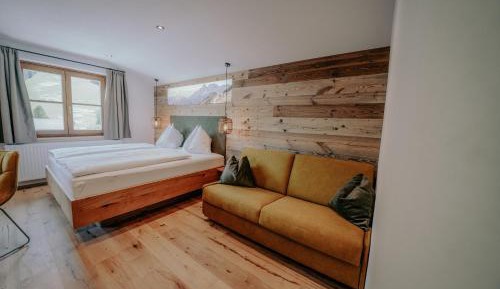 Triple Room with Balcony