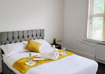 Large Double Room