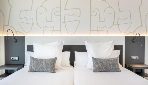 Superior Double or Twin Room with Sea View