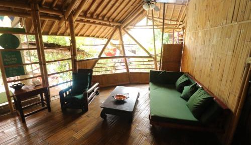 Bamboo Double Room with Garden View
