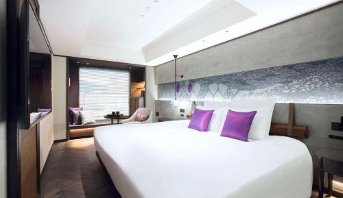 Premier King Room