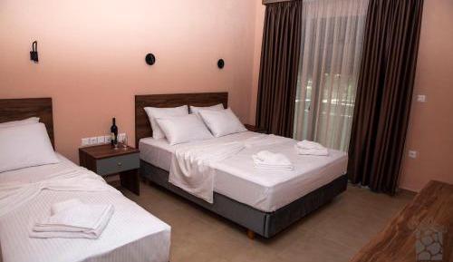 Triple Room with Balcony
