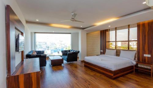 Executive Suite