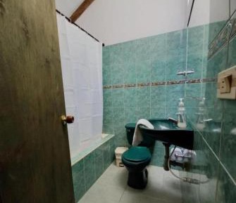 Quadruple Room with Bath