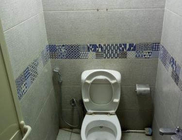 Single Room with Shared Bathroom