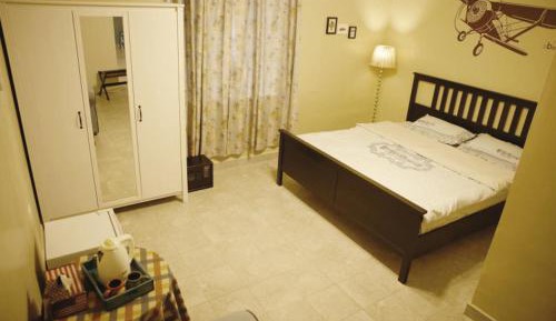 Queen Suite