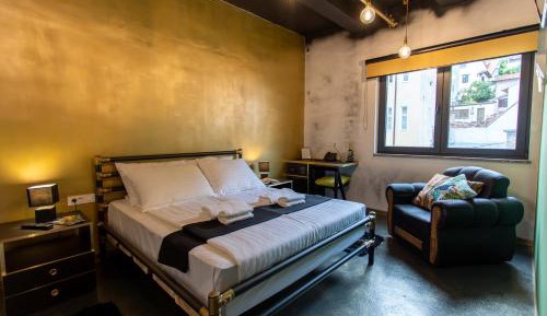 Double Room with Upper Town View
