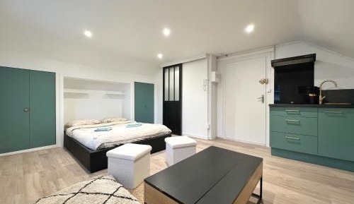 One-Bedroom Apartment