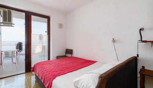 Two-Bedroom Apartment with Terrace and Sea View