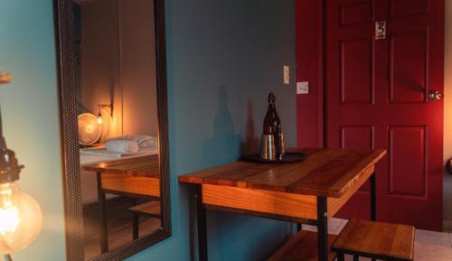 Quadruple Room with Shared Bathroom