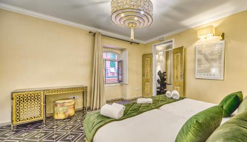 Superior Double or Twin Room with Pool View