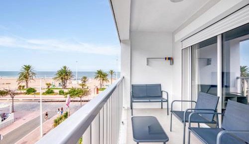 Superior One-Bedroom Apartment with Balcony