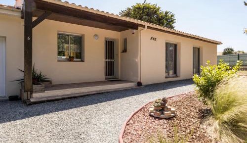 Holiday Home (4 Adults)