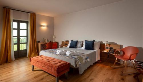 King Room with Mountain View