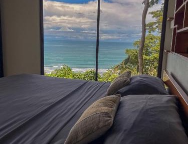 Deluxe Double Room with Balcony and Sea View
