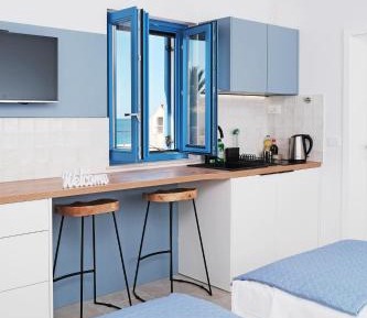 Studio with Sea View
