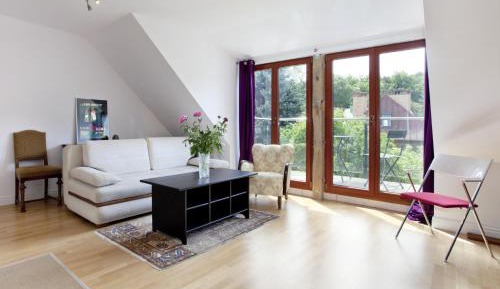 Apartment with Balcony