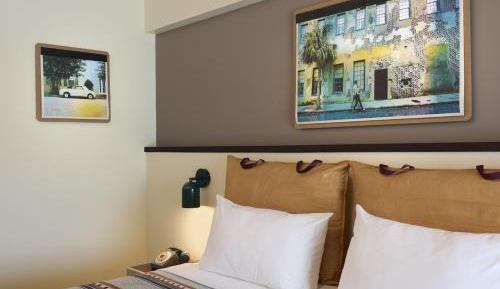 Queen Room with Mobility Accessible Roll-In Shower