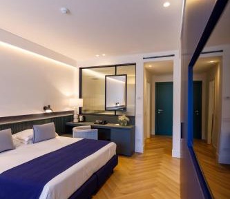 Deluxe Double or Twin Room with Balcony
