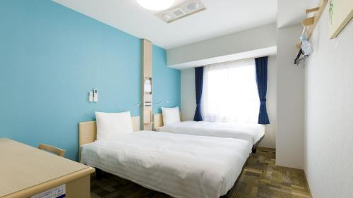 Standard Twin Room - Non-Smoking