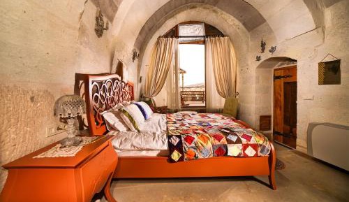 King Room with Mountain View