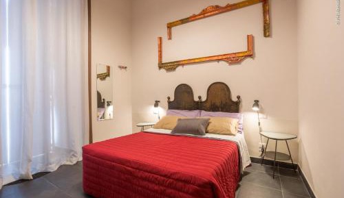 Double Room with Balcony and Garden View