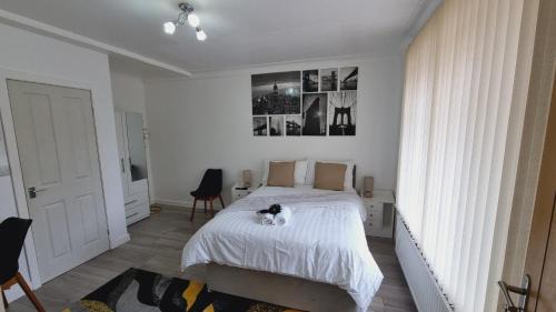 Deluxe Double Room with Shower