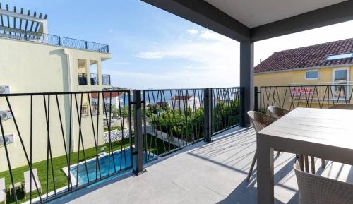 Three Bedroom Apartment with Balcony