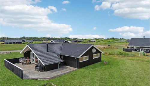 Four-Bedroom Holiday Home