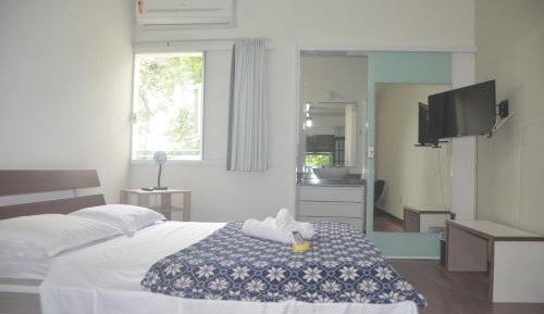 Quadruple Room with Private Bathroom