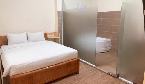 Large Double Room