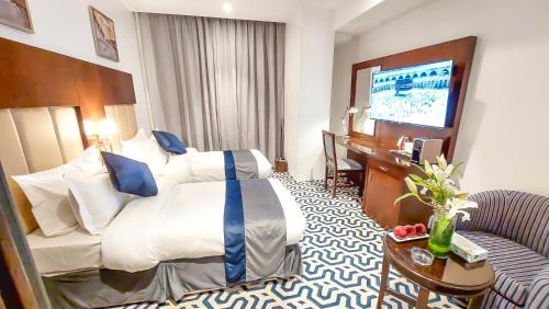 Small Twin Room