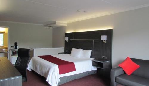 King Room - Non-Smoking
