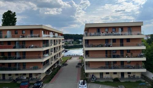Deluxe Double or Twin Room with Lake View