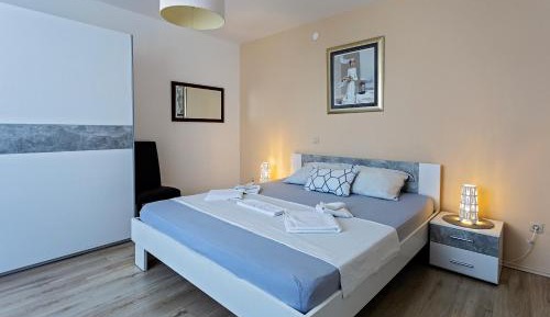 Standard Apartment (4 Adults)