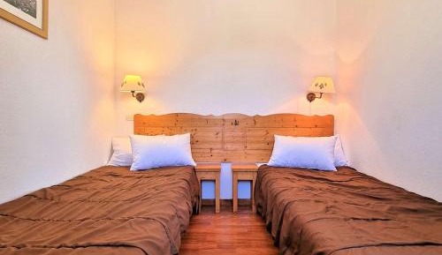 Apartment (4 Adults)