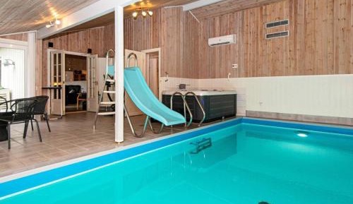 Four-Bedroom Holiday Home