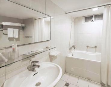 Classic Quadruple Room