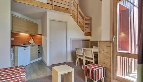 Apartment (4 Adults)