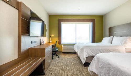 Standard Queen Room with Two Queen Beds