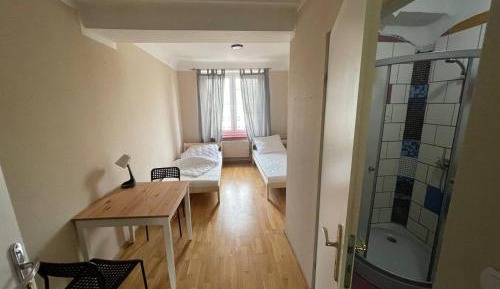 Twin Room with Bathroom