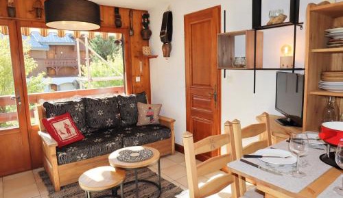 Apartment (4 Adults)