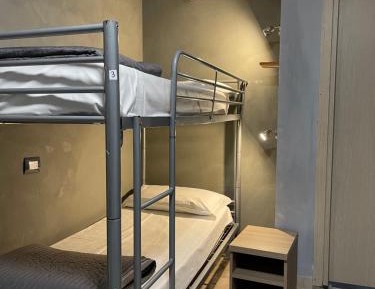 Bed in 6-Bed Mixed Dormitory Room