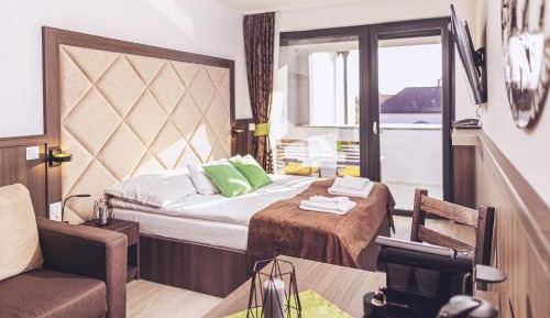 Deluxe Double Room with Balcony