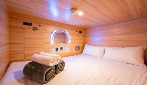 Mixed Dormitory Room