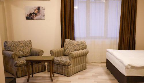 Superior Queen Room
