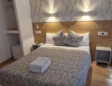 Double Exterior Room