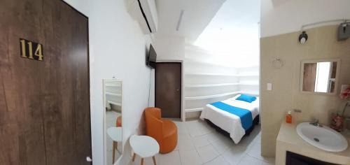 Single Room with Bath