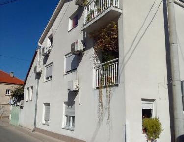 Double Room with Balcony (2 Adults + 1 Child)